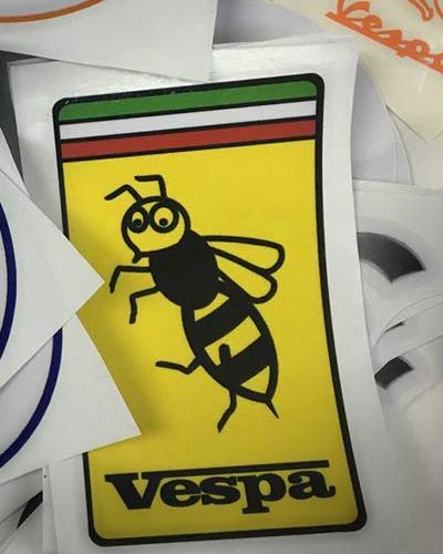 برش و حکاکی با لیزر 24 برش لیزری برچسب موتور